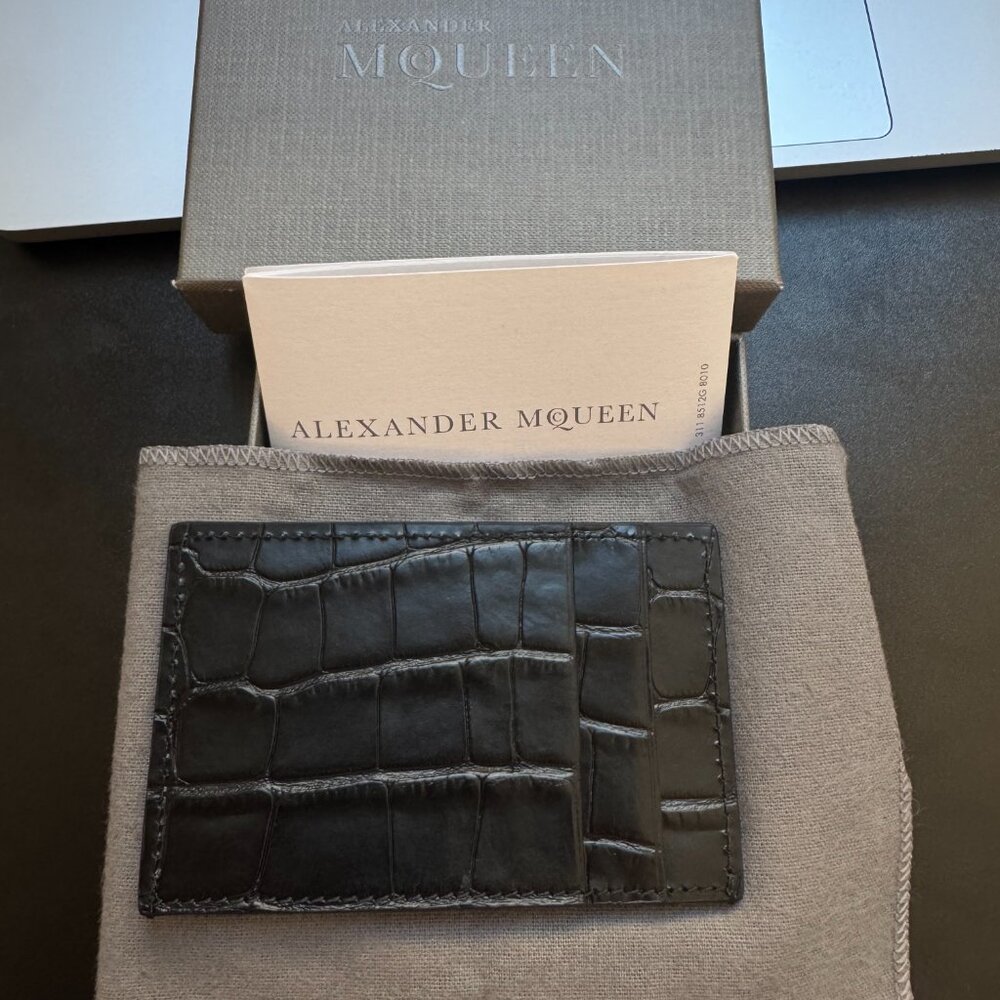 Alexander McQueen Black Embossed Croc Card Holder - Picture 2 of 3